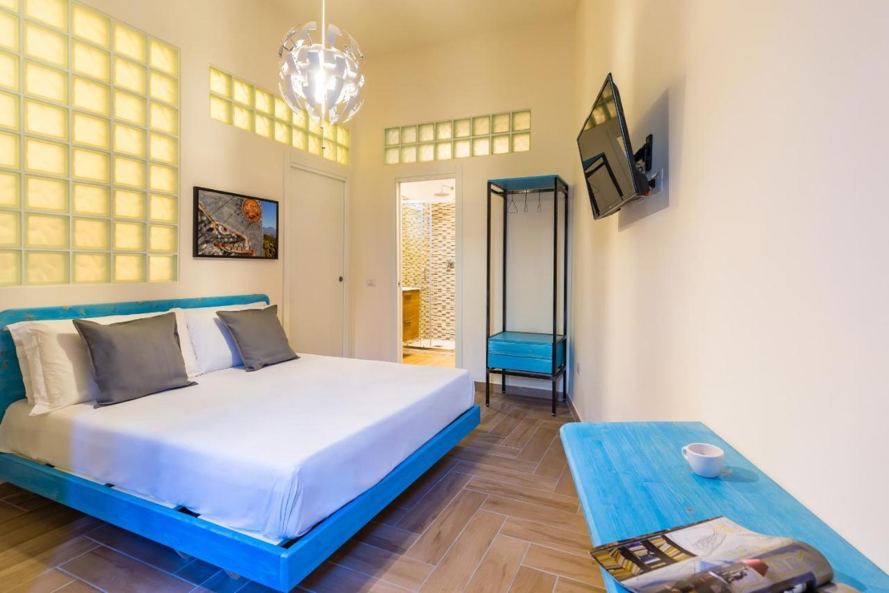 Central Station Housing By Wonderful Italy * Napoli
