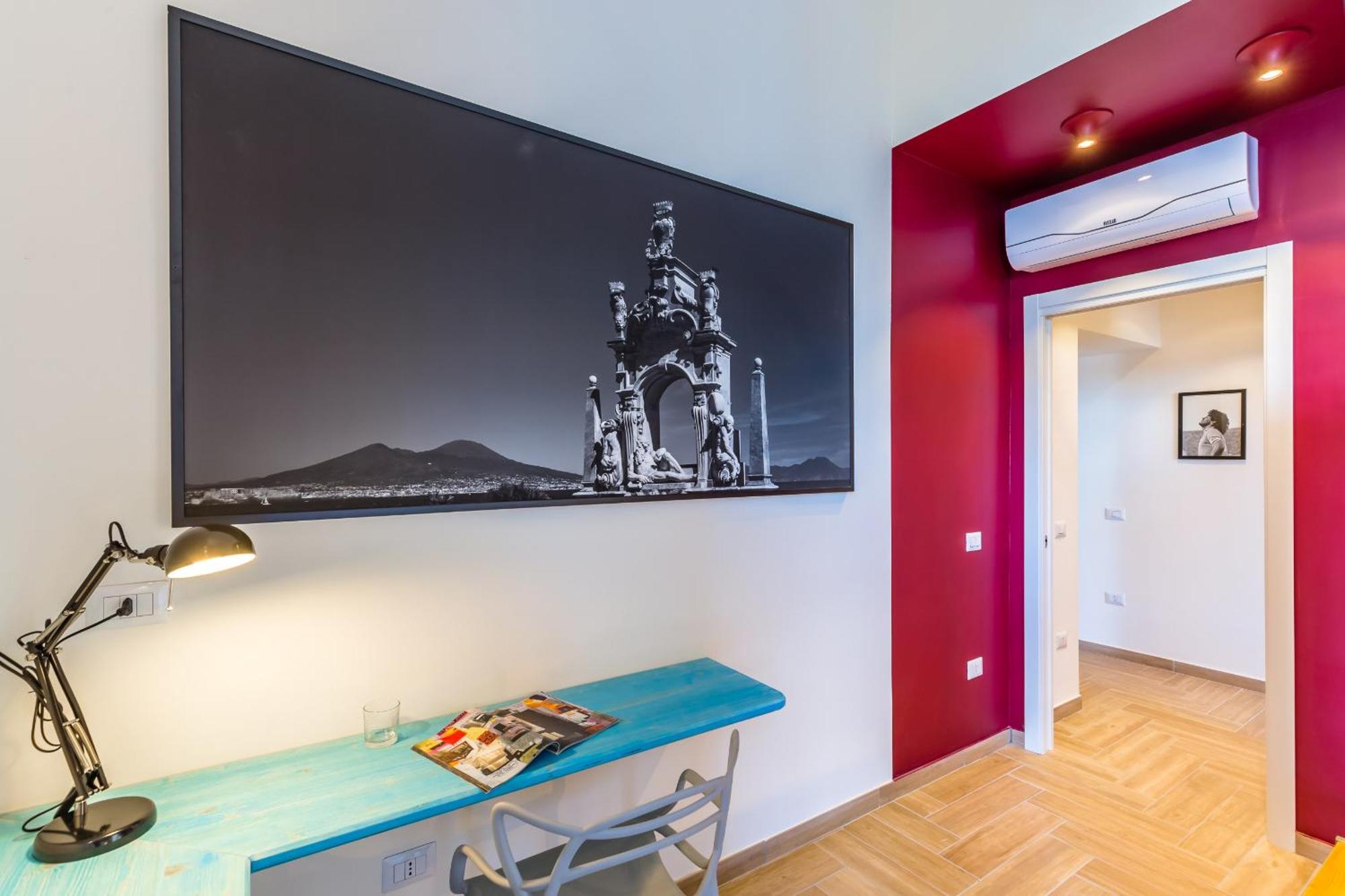 Central Station Housing By Wonderful Italy Naples
