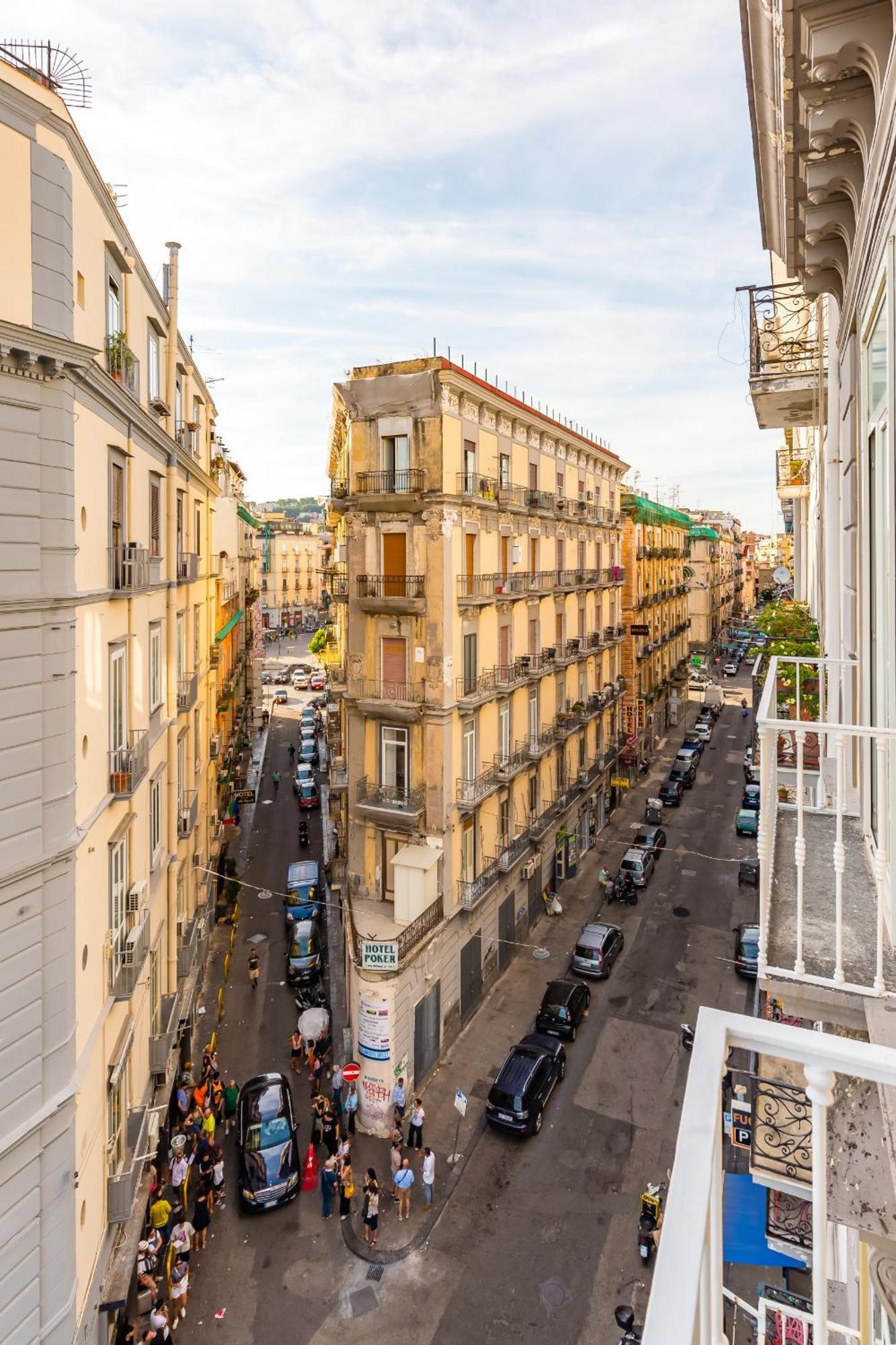 Central Station Housing By Wonderful Italy